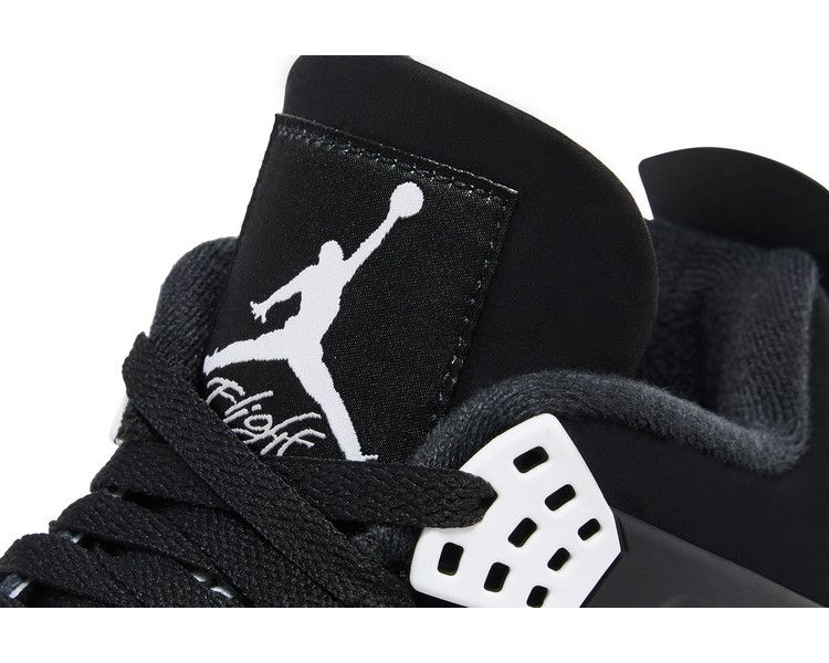 Jordan 4 “White Thunder”
